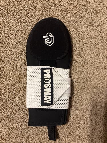 Black Senior Sliding Mitt (New)