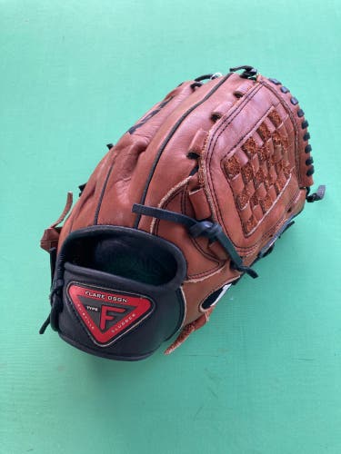 Brown Louisville Slugger Pro Flare RH Infield Baseball Glove 12" (Used)