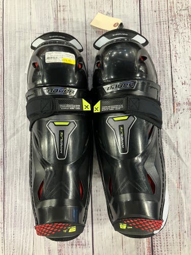 Intermediate Bauer Vapor Hyperlite Shin Pads 13" (New)