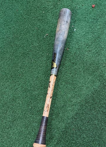 Victus Bat One Hand Trainer  Bat 25 inches