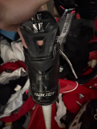 2022 Bauer Supreme Mach Hockey Skates Regular Width 8 (Used)