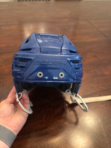 Small Bauer Re-Akt 150 Helmet (Used)