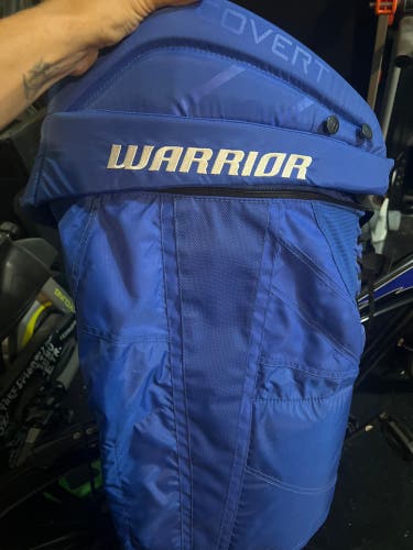 Junior XL Warrior Covert QRE20 pro Hockey Pants (Used)