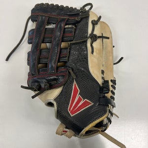 Easton RH Baseball Glove 14" (Used)
