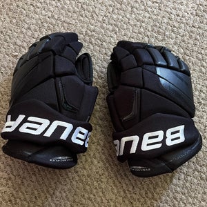 Bauer Vapor X80 Gloves 13" Black