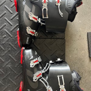 Mondo 29 & 29.5 Unisex Dalbello DS Ski Boots (Used)
