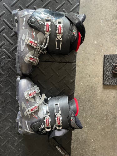 Mondo 27 & 27.5 Dalbello Aerro Ski Boots (Used)