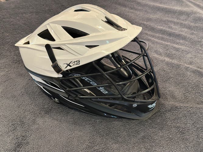 Cascade XRS Pro Lacrosse Helmet (Used)