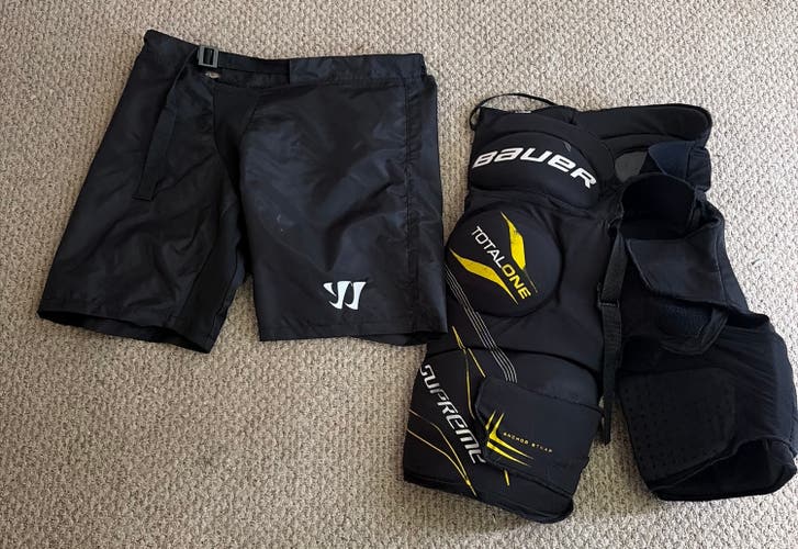 Medium Bauer Supreme TotalOne Girdle  Warrior Small pant shell
