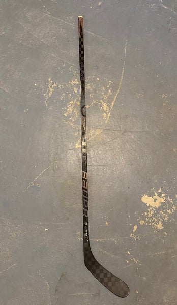 Senior Bauer Proto2 Left Hand Hockey Stick P28 82 Flex (Used)