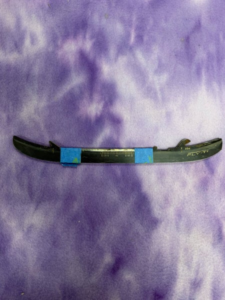 Bauer Fly-Ti Holders, Runners, & Replacement Steel Blades 254 mm (Used)