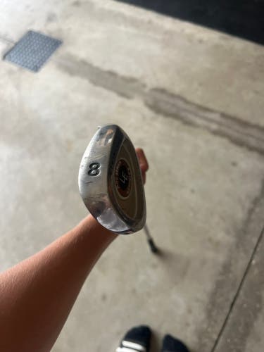 Men's Affinity 8 Iron Right Handed Regular Flex Steel Shaft (Used)