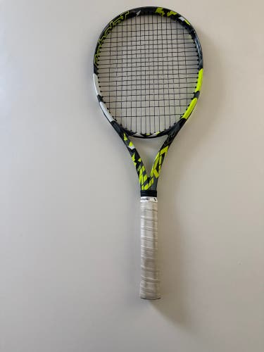Adult Babolat Pure Aero Tennis Racquet (Used)