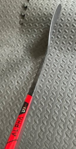 Senior Warrior Alpha LX3 Pro Left Hand Hockey Stick W90 100 Flex Pro Stock (New)