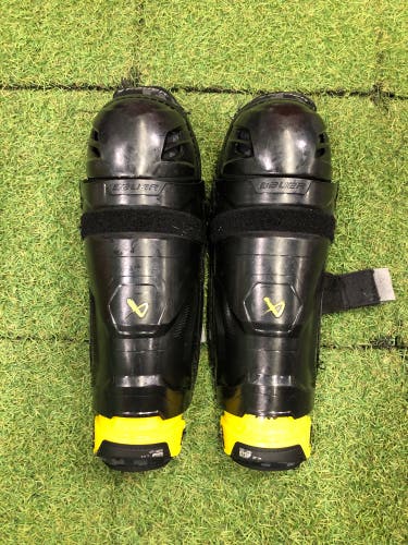 Junior Bauer Supreme M3 Shin Pads 12" (Used)