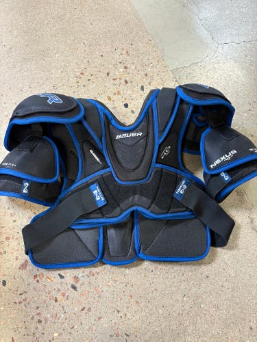XL Senior Bauer Nexus Pro II Shoulder Pads (Used)