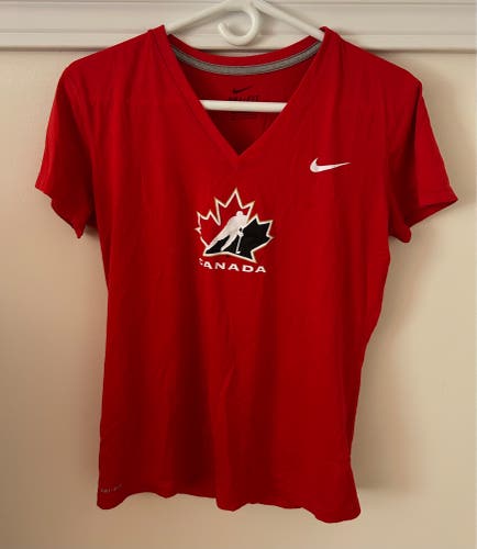 Hockey Canada Women's Nike Shirt (Used)