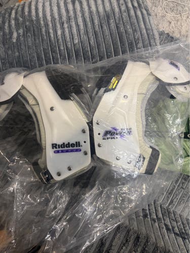 Medium Adult Riddell Power SPK Shoulder Pads (New)