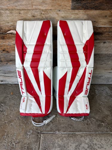 Red 33" Senior True Catalyst 9X3 Goalie Leg Pads