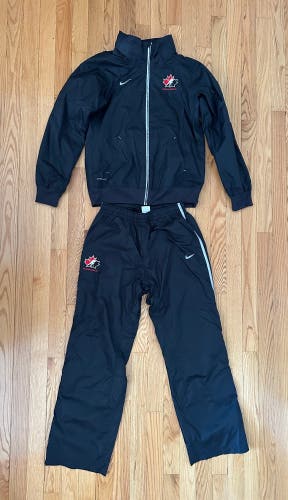 Hockey Canada Nike Tracksuit (Used)