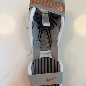 Texas Longhorns Batters Leg Guard PE