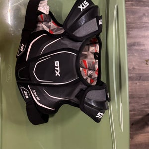 Small STX Stallion 200 Shoulder Pads