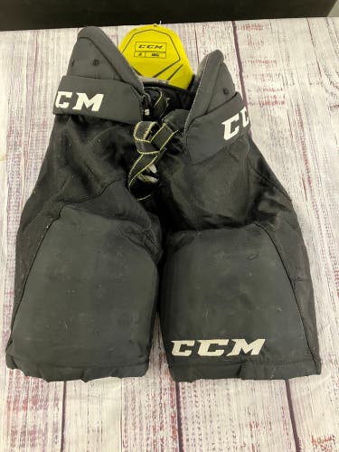 Black Junior Small CCM Vector Pro Hockey Pants (Used)