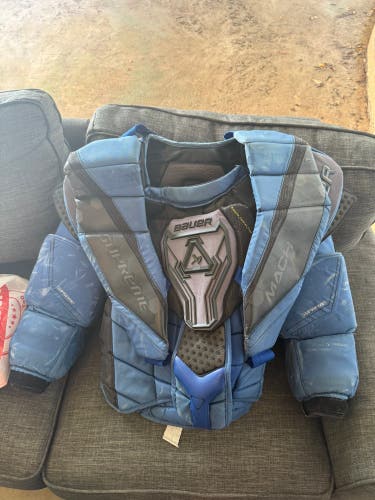 Small Bauer Mach Goalie Chest Protector (Used)