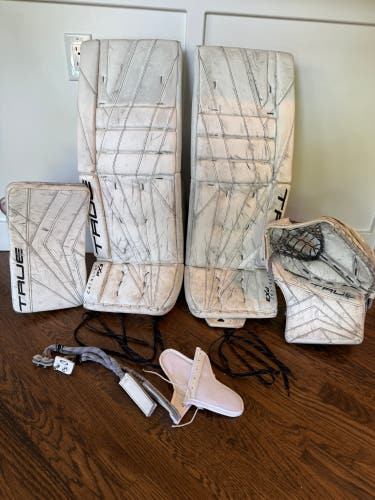 2025 True Catalyst Px3 Regular Goalie Full Set Senior 33+2