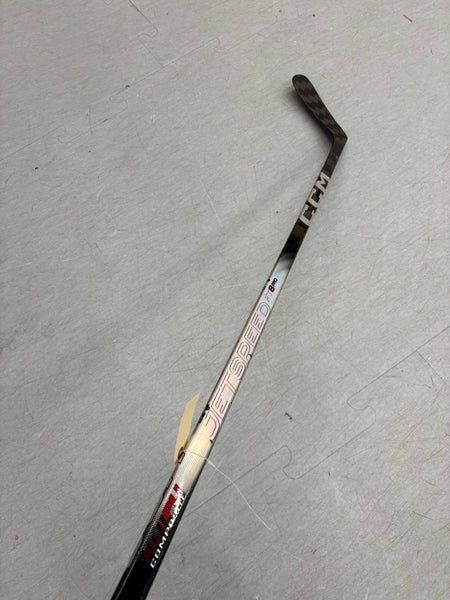 Senior CCM JetSpeed FT8 Pro Hockey Stick Left Hand P29 70 Flex | 65.5"