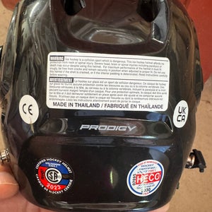 Youth Bauer Prodigy Helmet (Used)