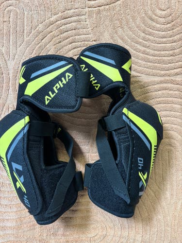 Senior Medium Warrior Alpha LX 40 Elbow Pads (Used)