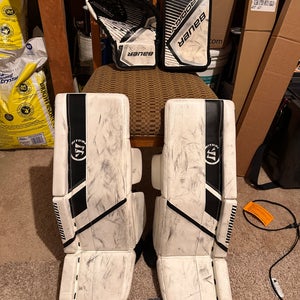 26" Warrior Goalie Leg Pads (Used)