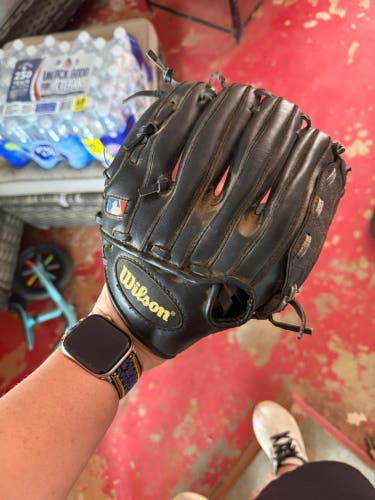 Wilson A200 Glove