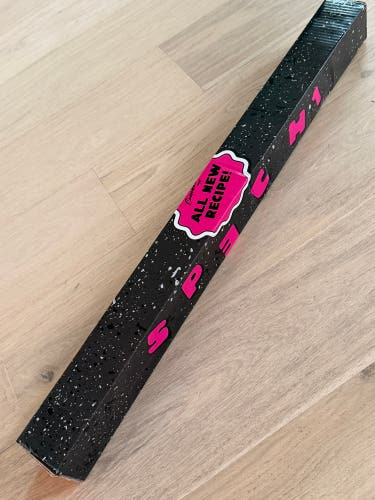 2026 Combat Spec H1 Hybrid Crumb Reaper Bat (-3) 30 oz 33" (New) no. 416 of 1000!