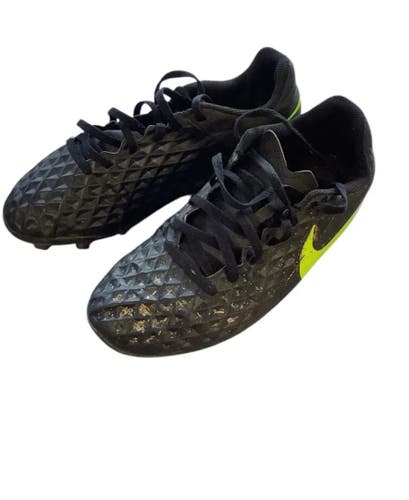 Black Unisex Size M 5.5 (W 6.5) Nike Tiempo x Molded Cleats Cleats (Used)