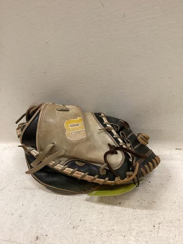 Used Wilson A2000 M2 BB/SB Catchers RH Throw Black And Tan 33 1/2" 11725-S000504129