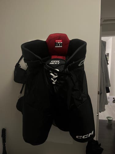 CCM Next XL Hockey Pants (Like New)