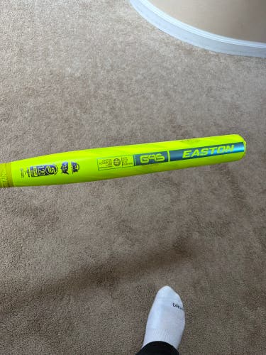 Easton Tantrum Composite Bat (-7) 27 oz 34" (New)