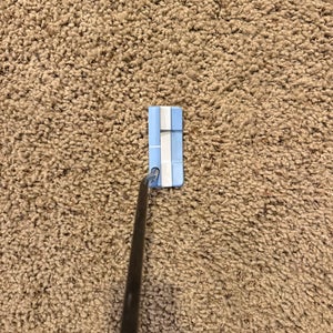 Odyssey GOOD GOOD White Hot Versa Double Wide Right Handed Putter 35" (Used)