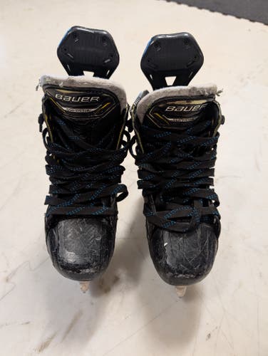 Bauer Supreme M5 Pro Hockey Skates Size 5.5 Fit 1 (Used)