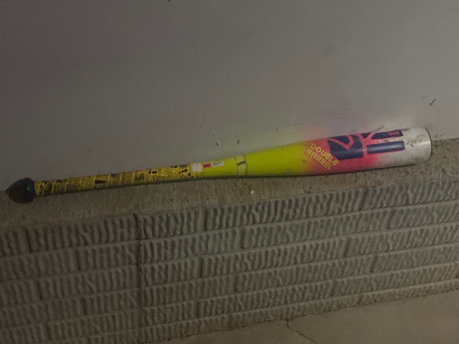 Easton Dub Composite Bat (-10) 19 oz 29" (Used)