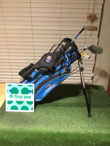 USKG WT-25 Juniors Set (FW Driver, 7i, PW, Putter) UL45 Graphite & Stand Bag