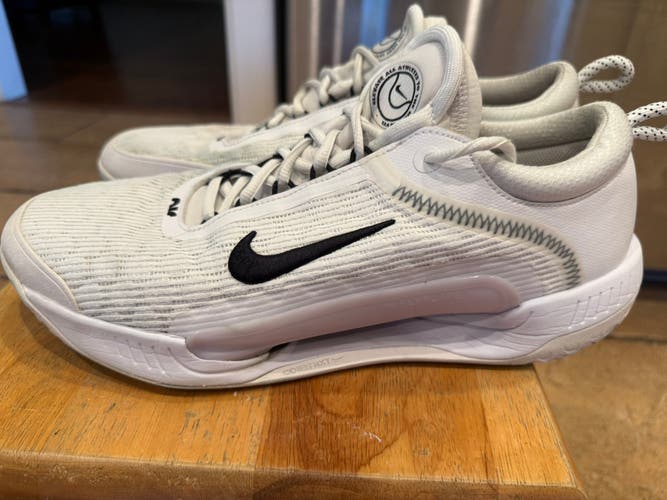Men's Size M 12.0 (W 13.0) Nike React Vapor NXT Tennis Shoes (Used)