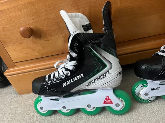Bauer Vapor Fly30 Inline Skates Regular Width Size 8 (Used)