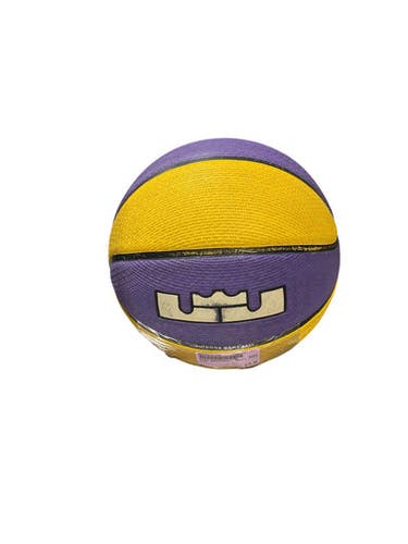 Used Nike Basketball Adult Outdoor 11847-S000036700