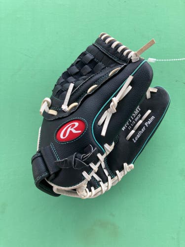 Black Rawlings WFP115 RH Softball Glove 11.5" (Used)