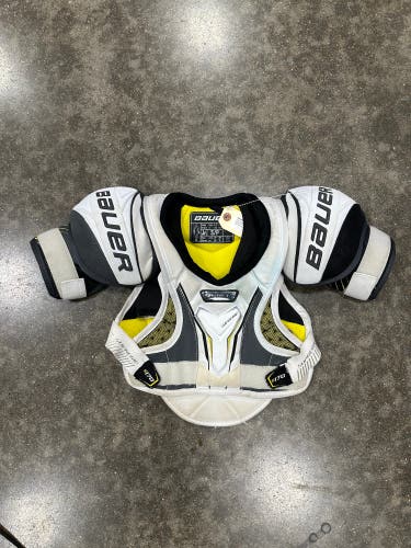 Small Junior Bauer Supreme S170 Shoulder Pads (Used)