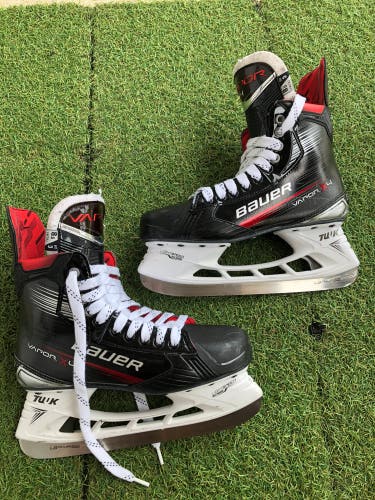 Senior Bauer Vapor X4 Hockey Skates 8.5 | Bauer Fit 3 (Used)