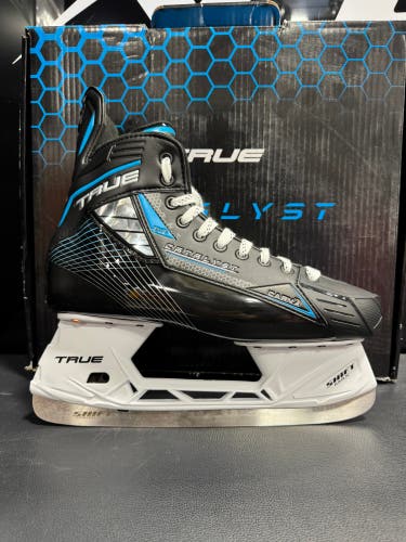 2024 True Catalyst 3x4 Hockey Skates Regular Width (New)